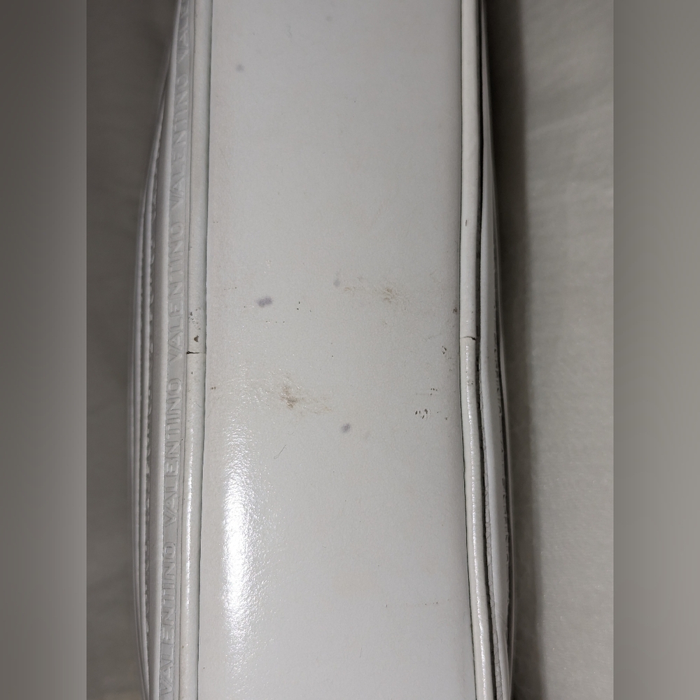 Mario Valentino Clutch Bag V Mark Leather White GUC - Picture 7 of 14